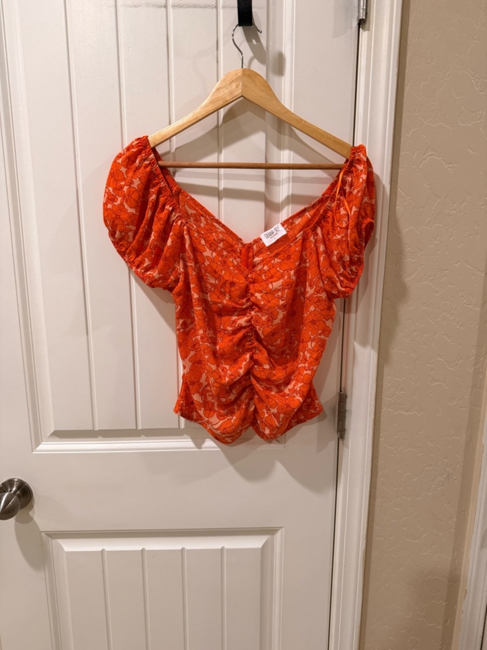 Sienna Sky Orange Floral Puff-Sleeve Ruched Front Blouse large